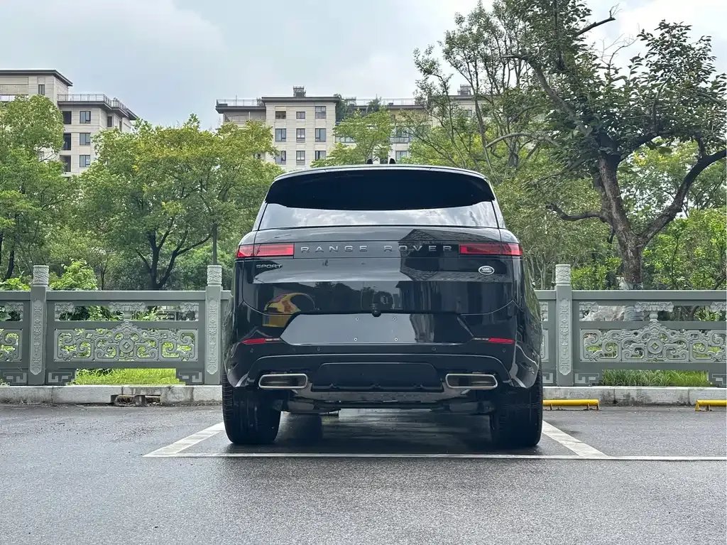 Land Rover Sport — фото 10
