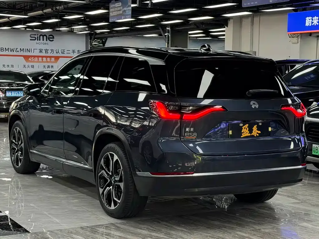NIO ES8 — фото 2