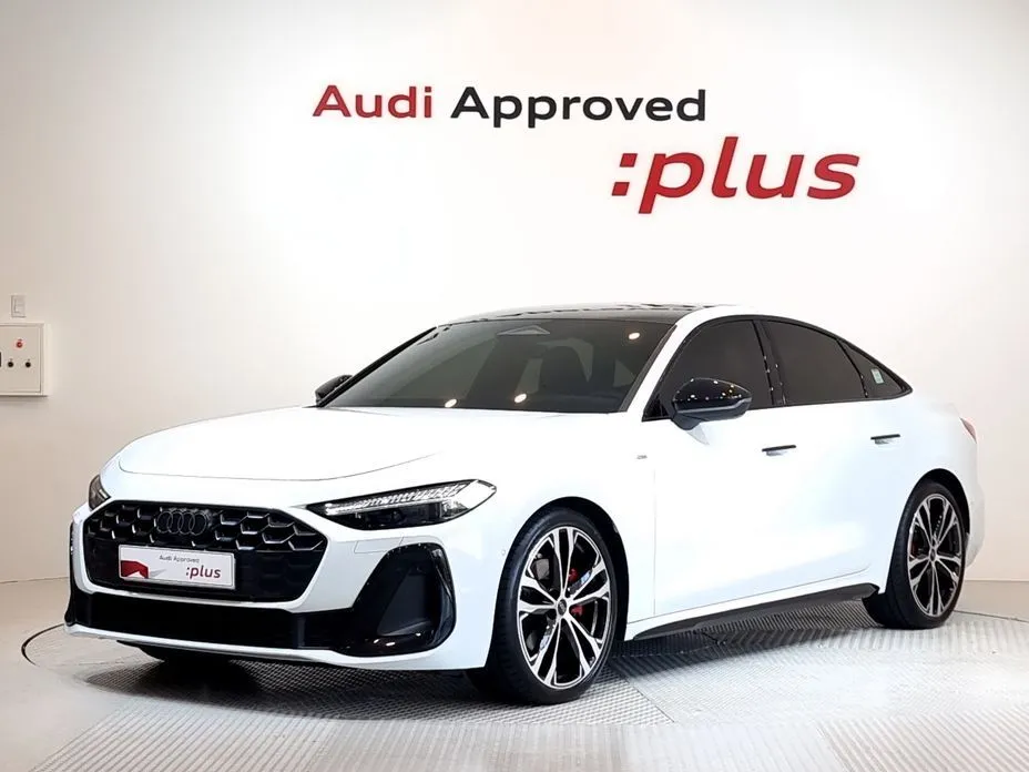 Audi A5 — фото 1