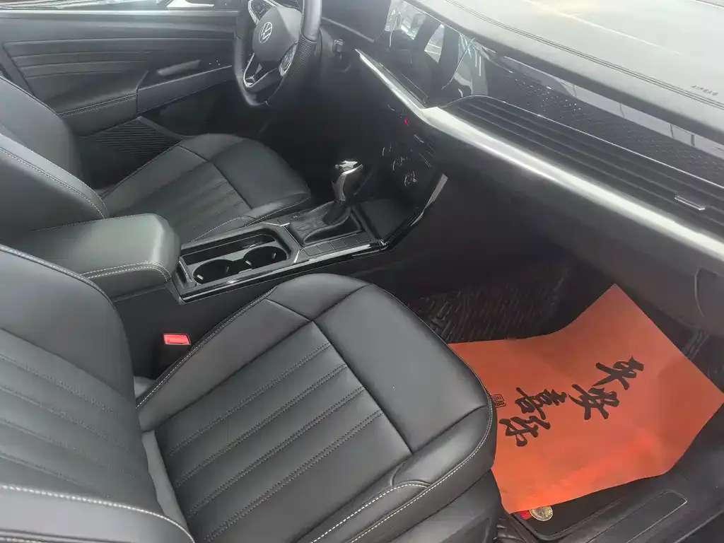 Volkswagen Passat — фото 10