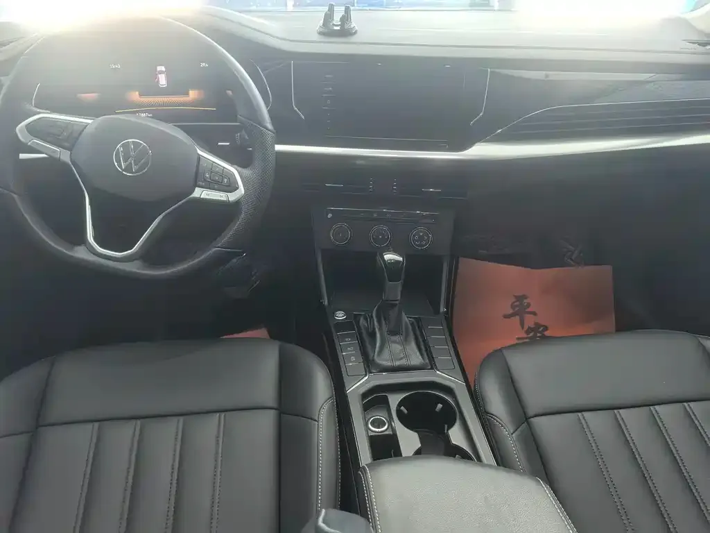 Volkswagen Passat — фото 6