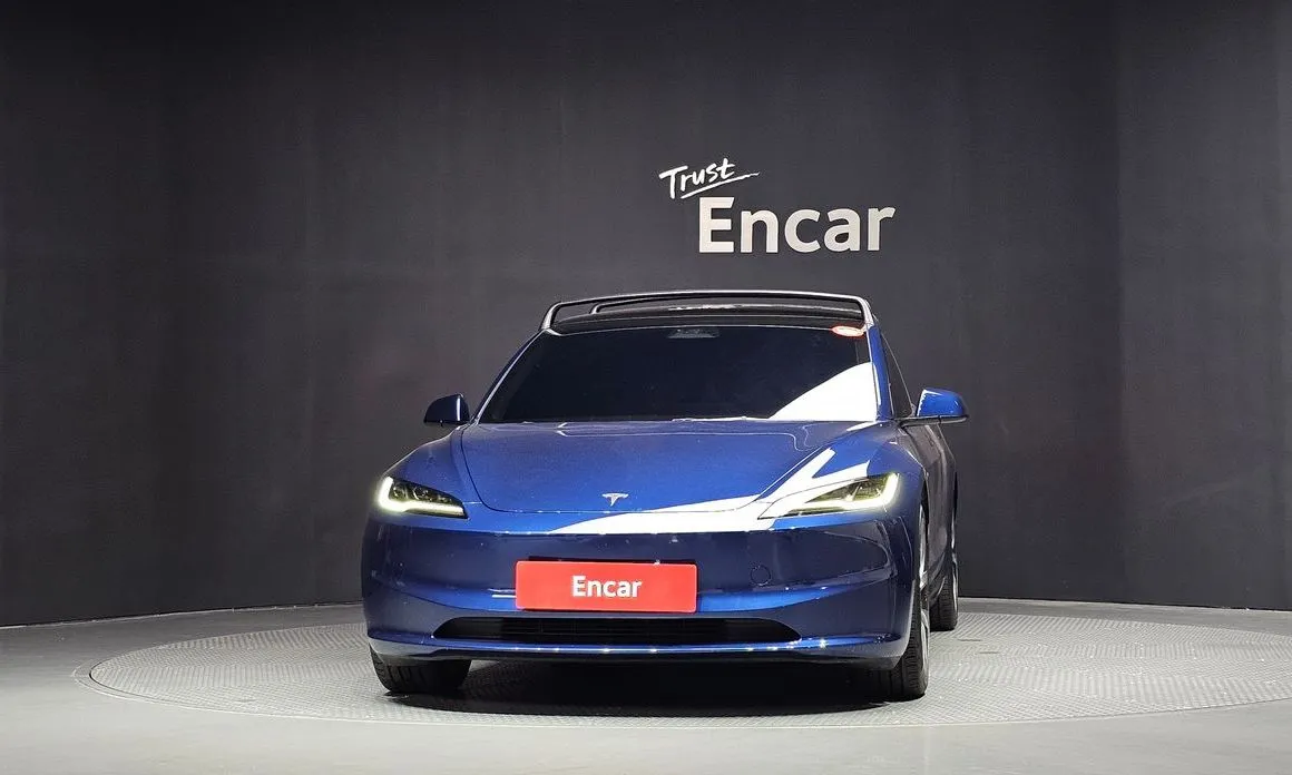 Tesla Model 3 — фото 2