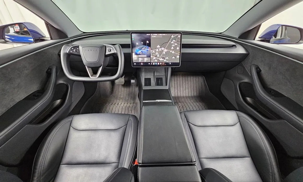 Tesla Model 3 — фото 9