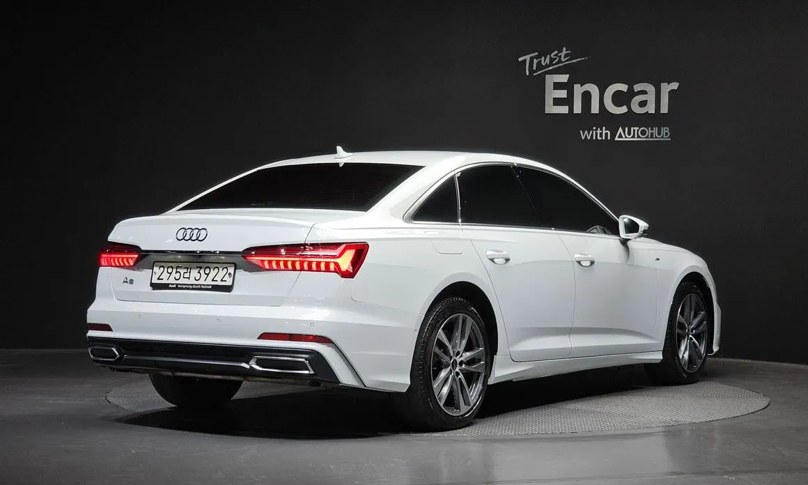 Audi A6 — фото 2