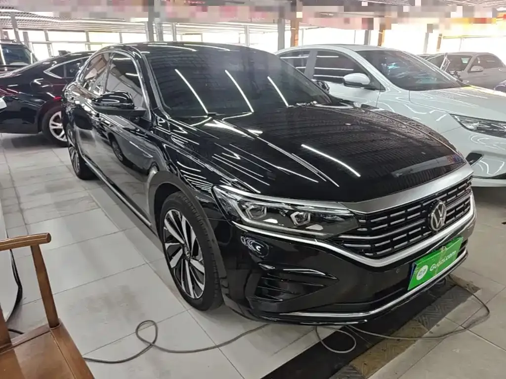 Volkswagen Passat — фото 4