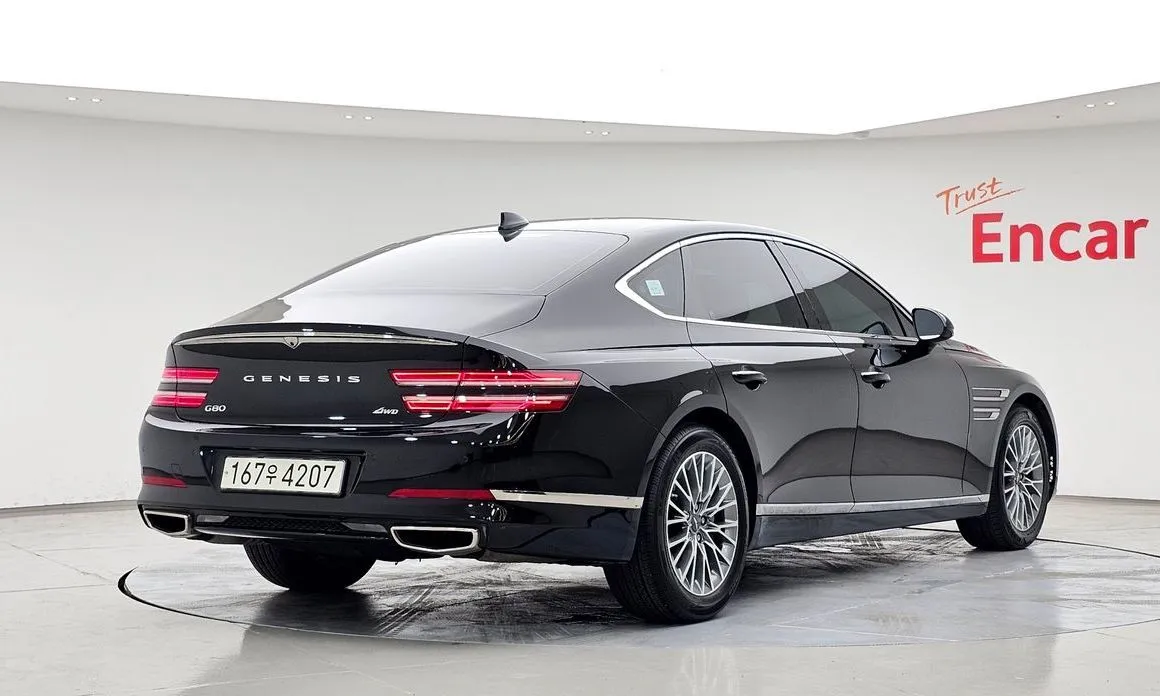 Genesis G80 — фото 8