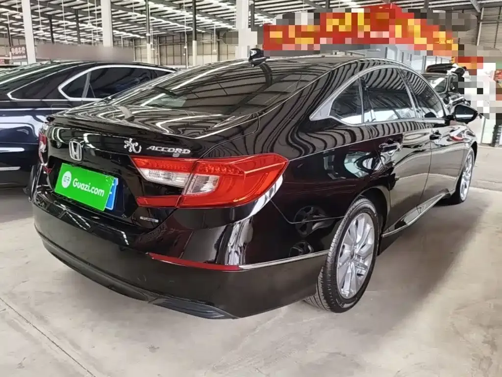 Honda Accord — фото 4