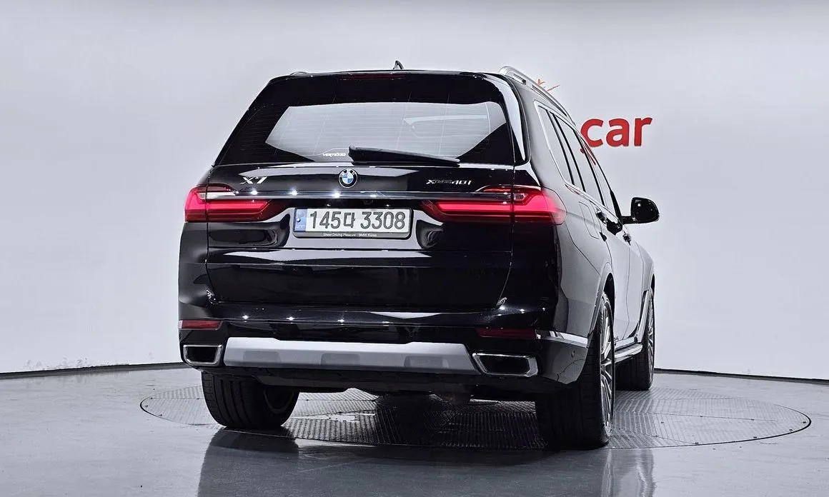BMW X7 — фото 3