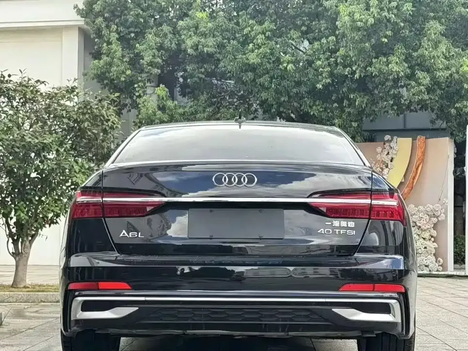 Audi A6L — фото 5