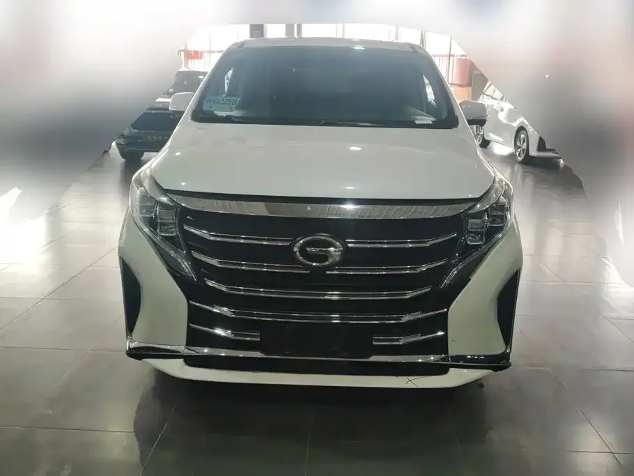 GAC Motor Trumpchi M8 — фото 10