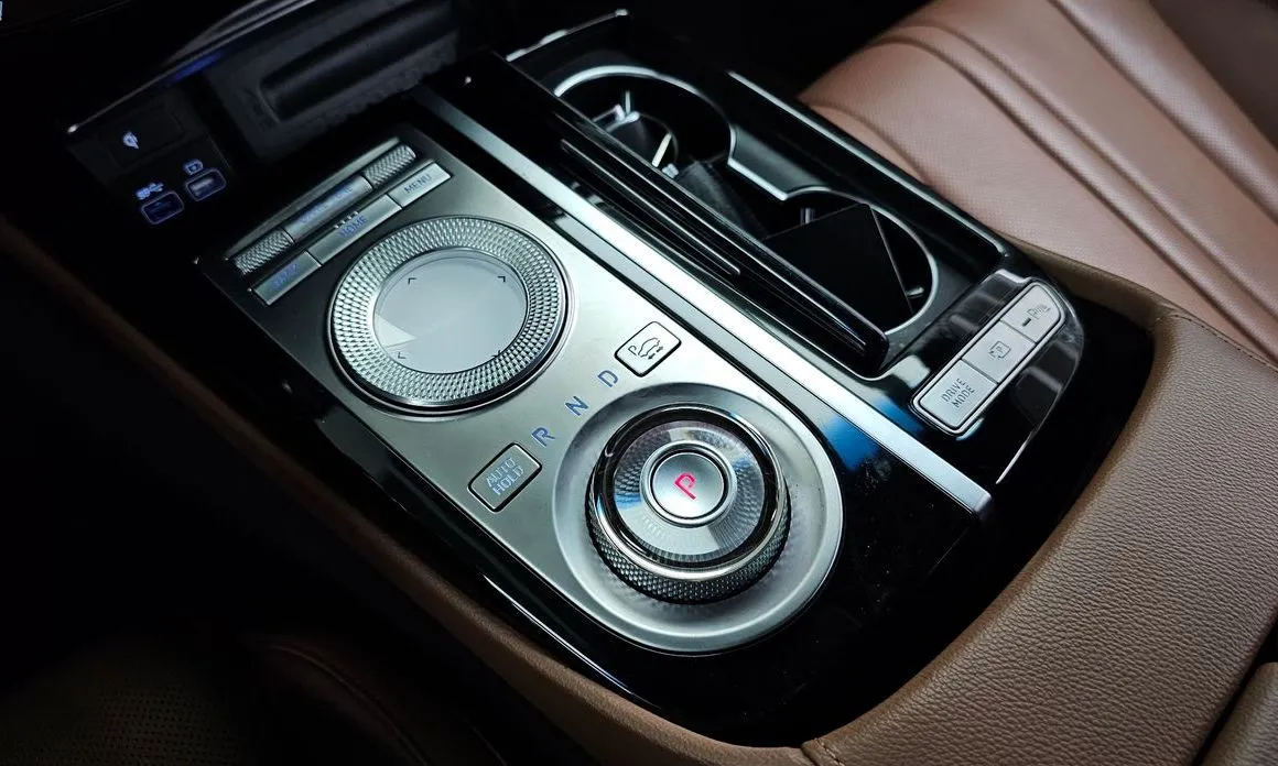 Genesis G80 — фото 10