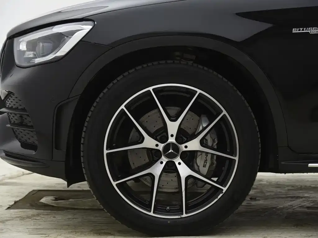 Mercedes-Benz GLC AMG — фото 4