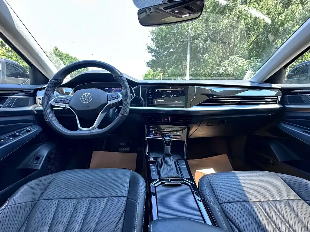 Volkswagen Passat — фото 5