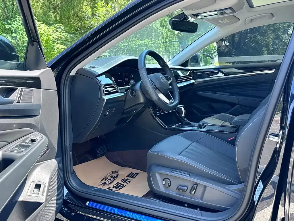 Volkswagen Passat — фото 3