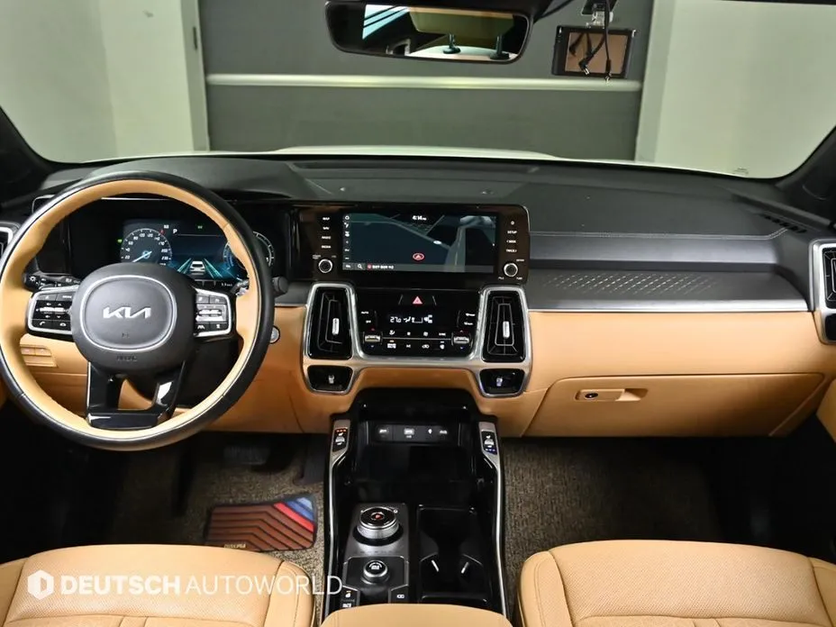 Kia Sorento — фото 7