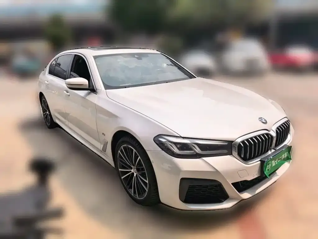 BMW 5 Series — фото 4
