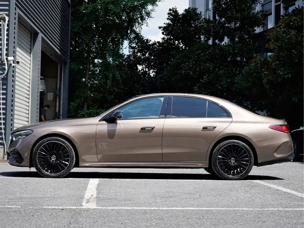 Mercedes-Benz E-Class (Import) — фото 10