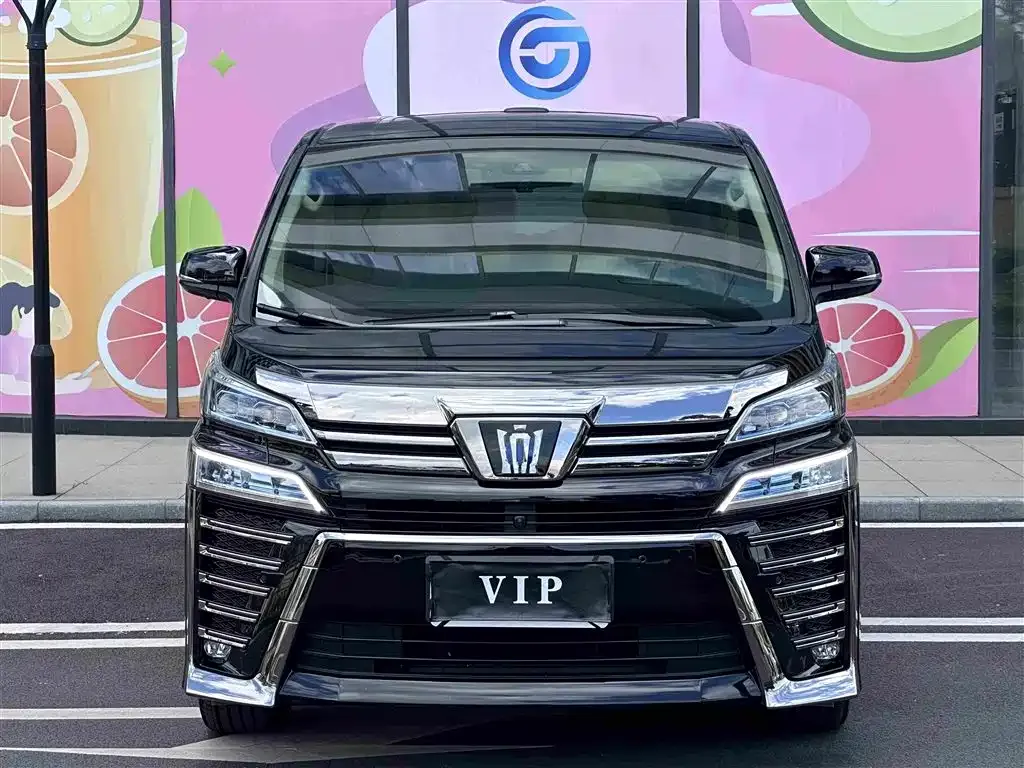 Toyota Vellfire — фото 7