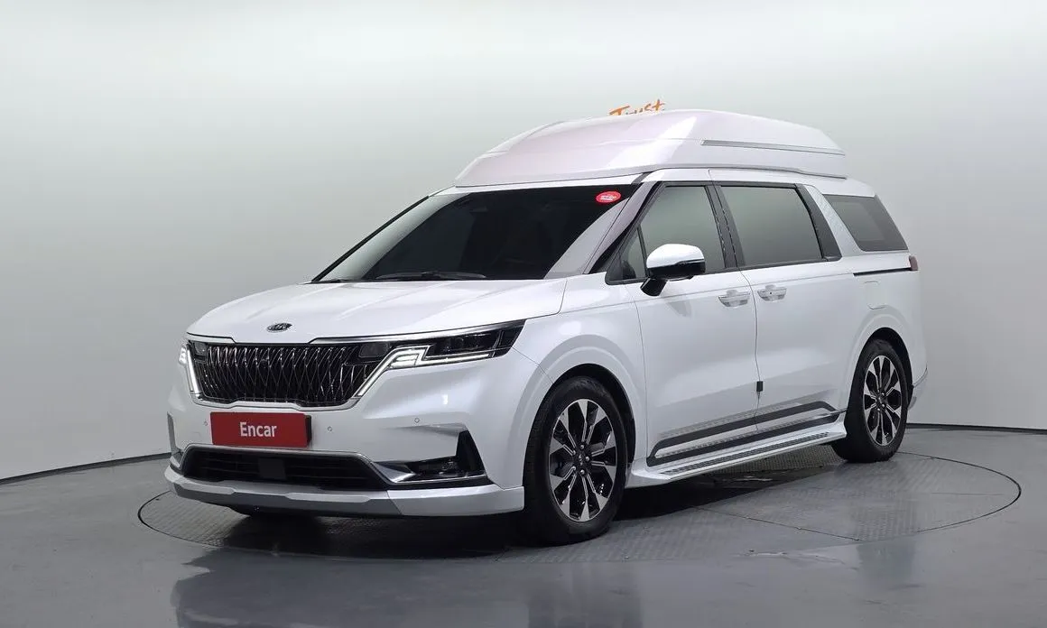 Kia Carnival — фото 1
