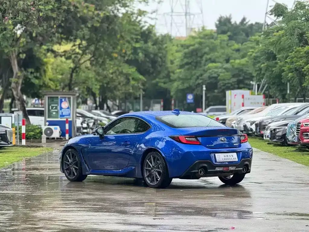 Subaru BRZ — фото 8
