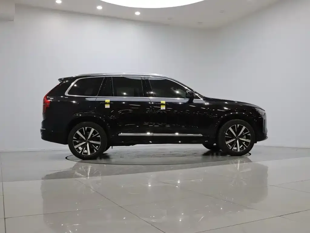 Volvo XC90 — фото 2