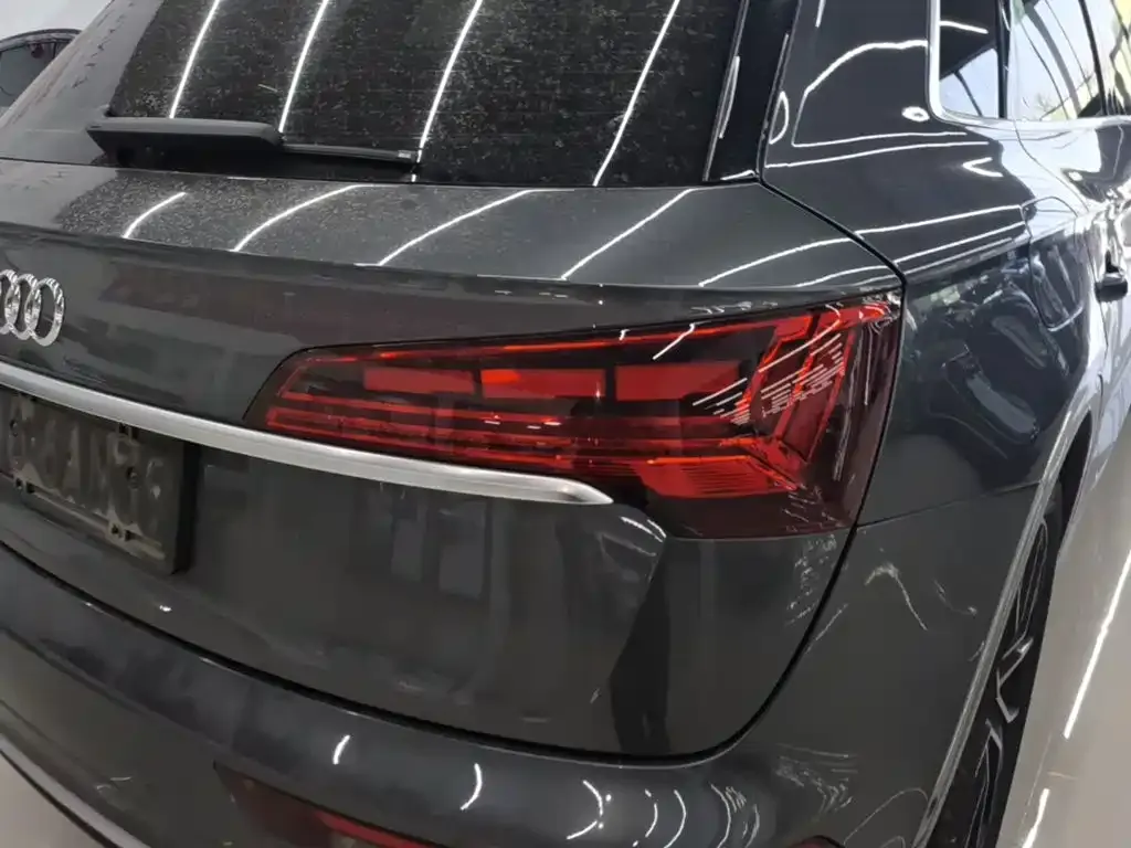 Audi SQ5 — фото 10