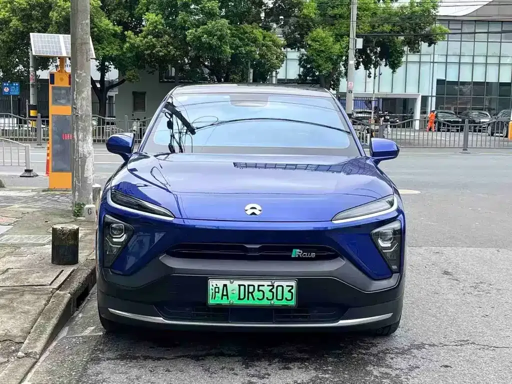 NIO EC6 — фото 1