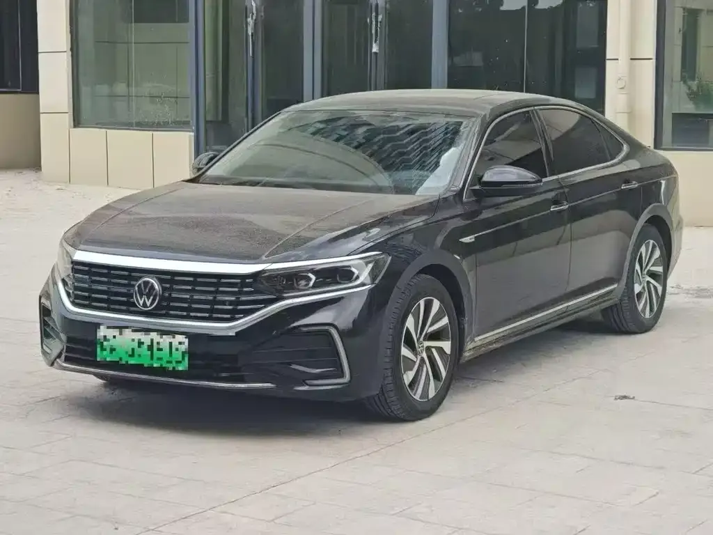 Volkswagen 帕萨特插电混动 — фото 1