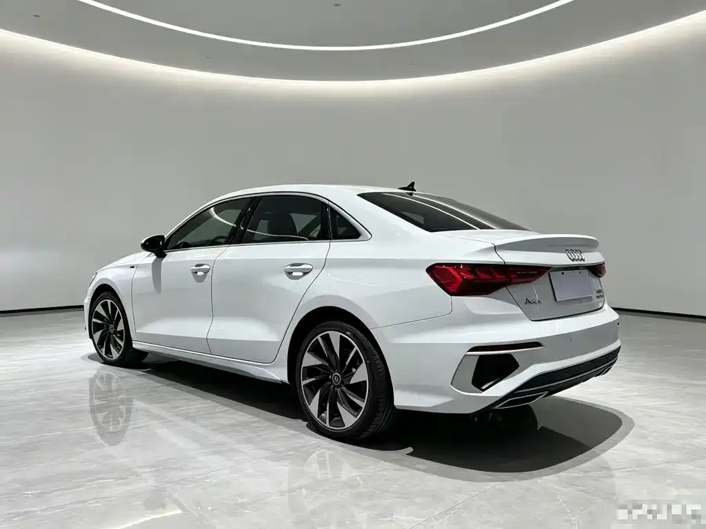 Audi A3 — фото 5