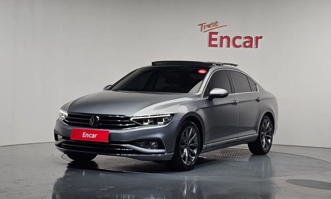 Volkswagen Passat — фото 1