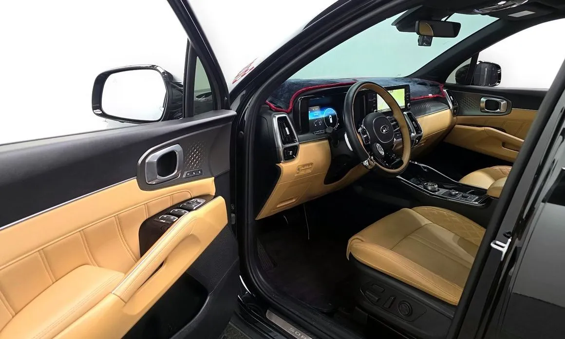Kia Sorento — фото 7
