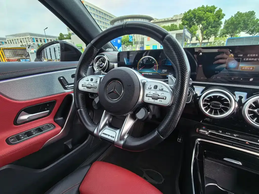 Mercedes-Benz A-Class AMG — фото 3