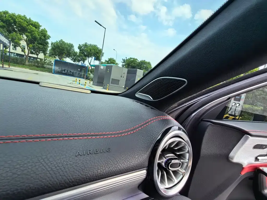 Mercedes-Benz A-Class AMG — фото 10