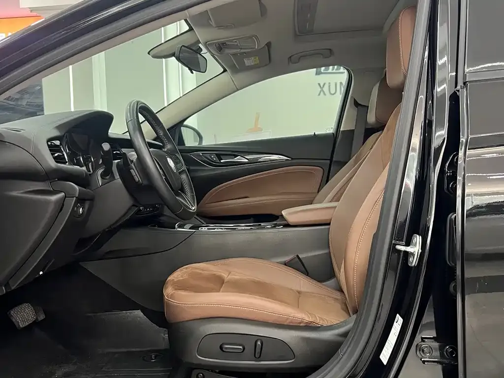 Buick Regal — фото 2