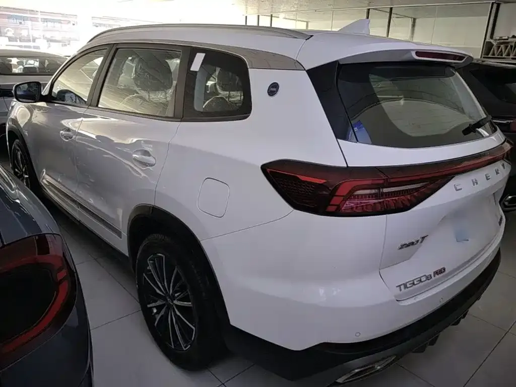Chery Tiggo 8 PRO — фото 4