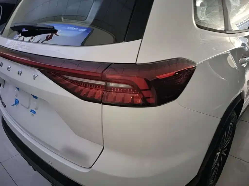 Chery Tiggo 8 PRO — фото 10
