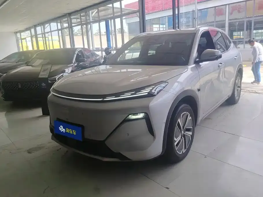 Geely Galaxy Xingjian 7 — фото 1