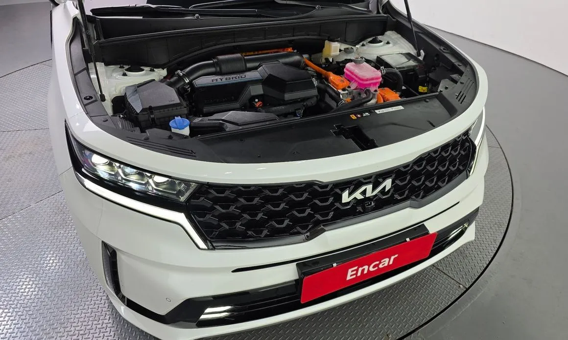Kia Sorento — фото 8