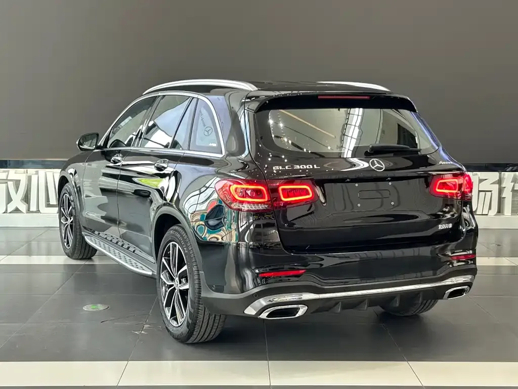 Mercedes-Benz GLC — фото 6