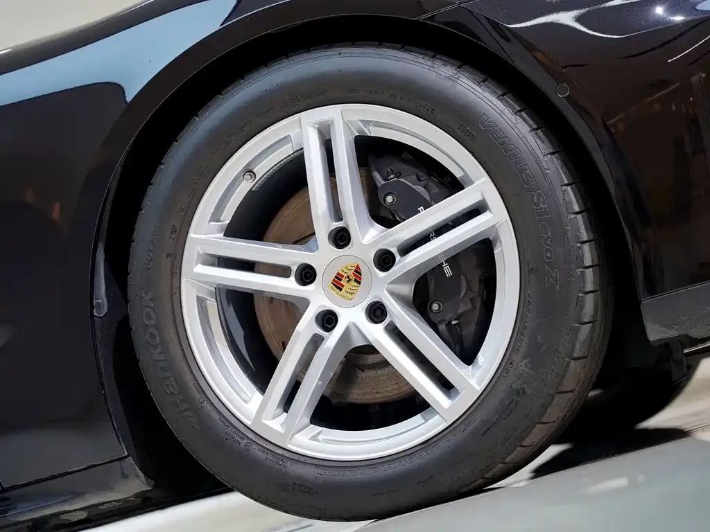 Porsche Panamera — фото 10