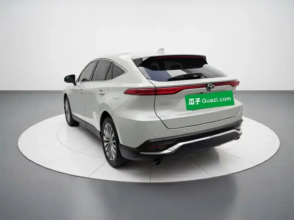 Toyota Harrier — фото 5