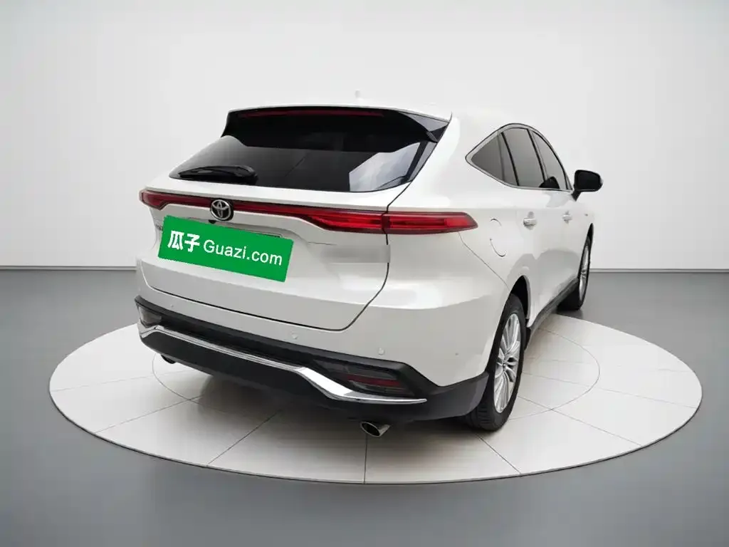 Toyota Harrier — фото 8