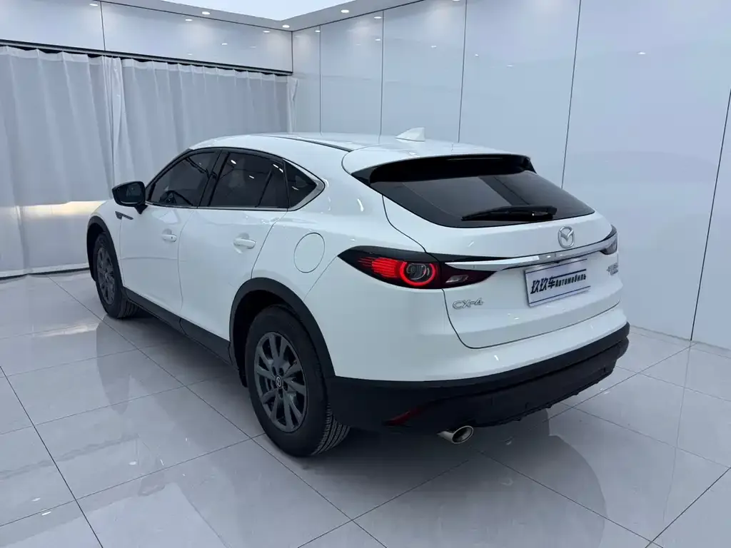 Mazda CX-4 — фото 6