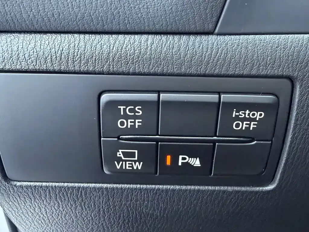 Mazda CX-4 — фото 10