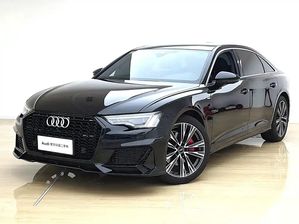 Audi A6L — фото 1