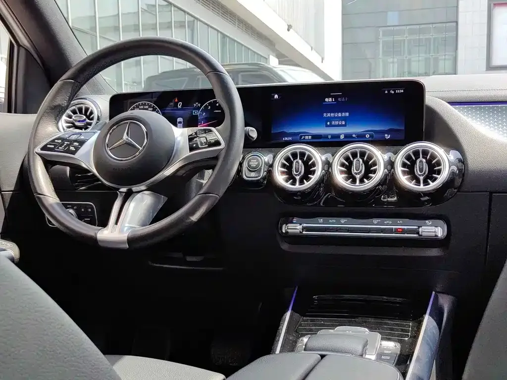 Mercedes-Benz GLA — фото 3