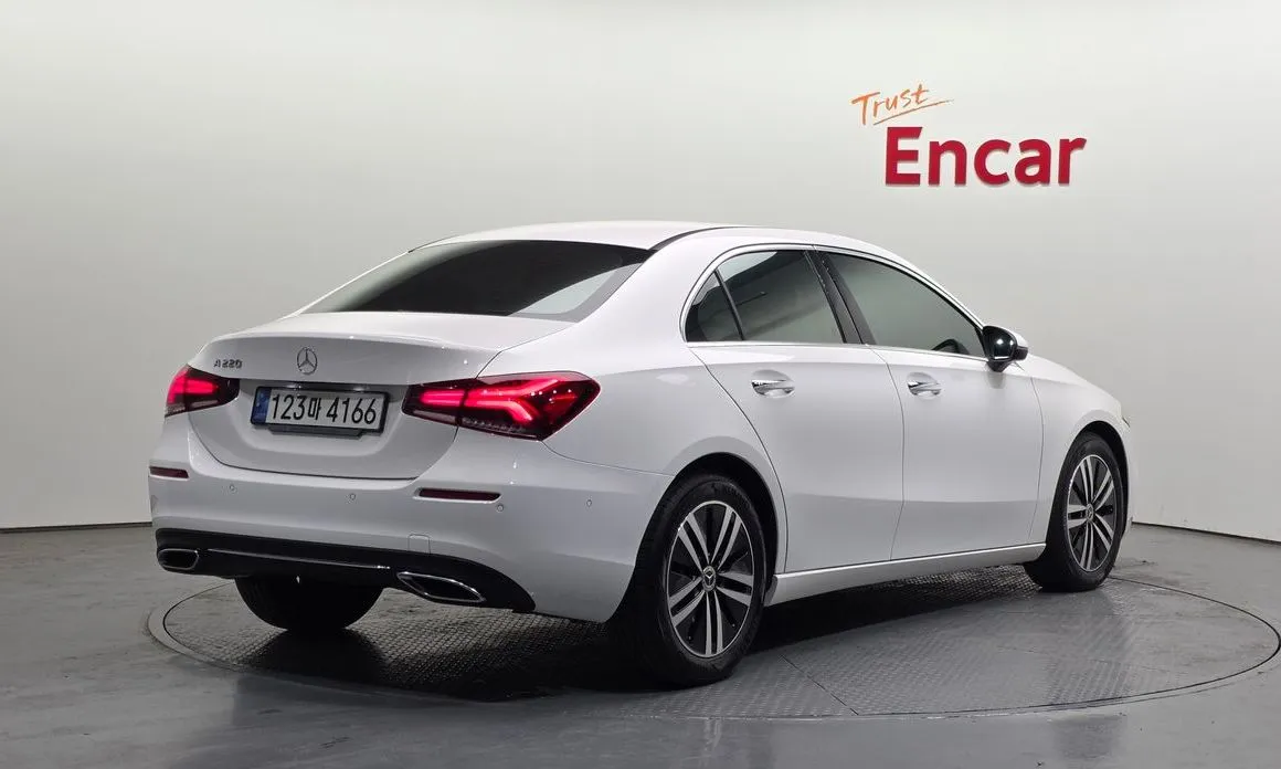 Mercedes-Benz A-Class — фото 3