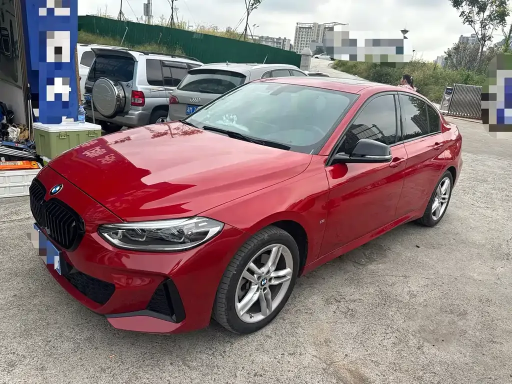 BMW 1 Series — фото 1