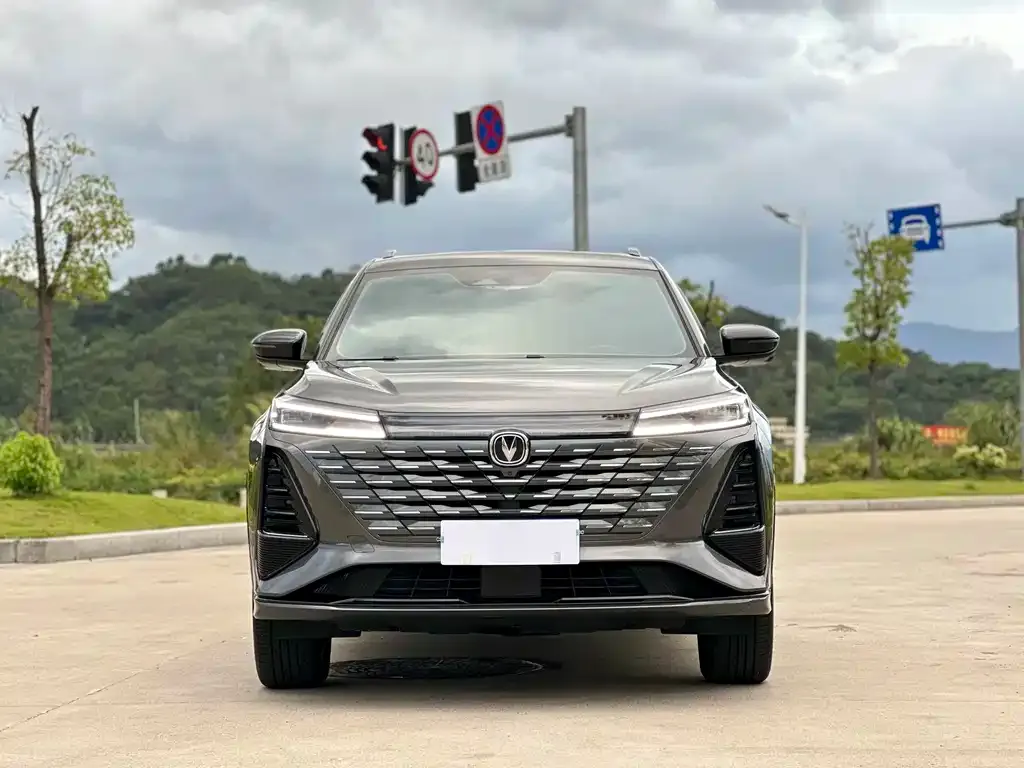 Changan CS75PLUS — фото 6