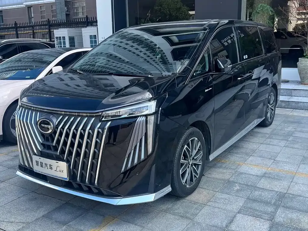 GAC Motor Trumpchi M8 — фото 8
